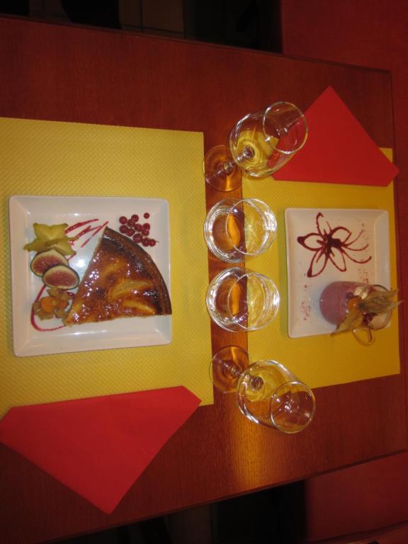 宫殿咖啡馆酒店 托农莱班 外观 照片